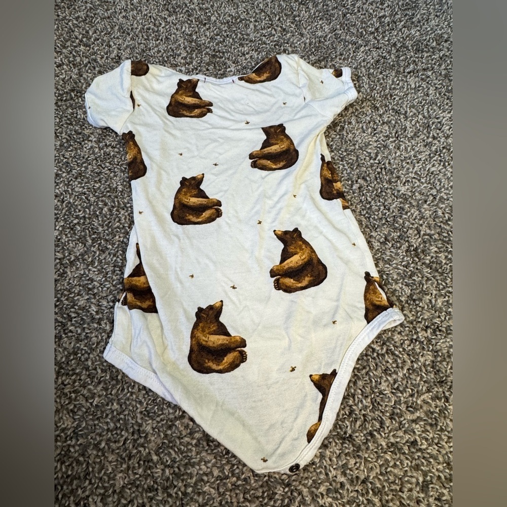 MILKBARN HONEY BEAR BAMBOO SHORT SLEEVE ONE PIECE - Picture 6 of 7